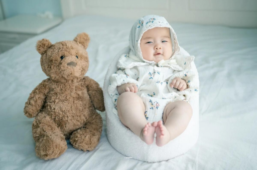 慈溪宝宝吃不饱母乳的症状